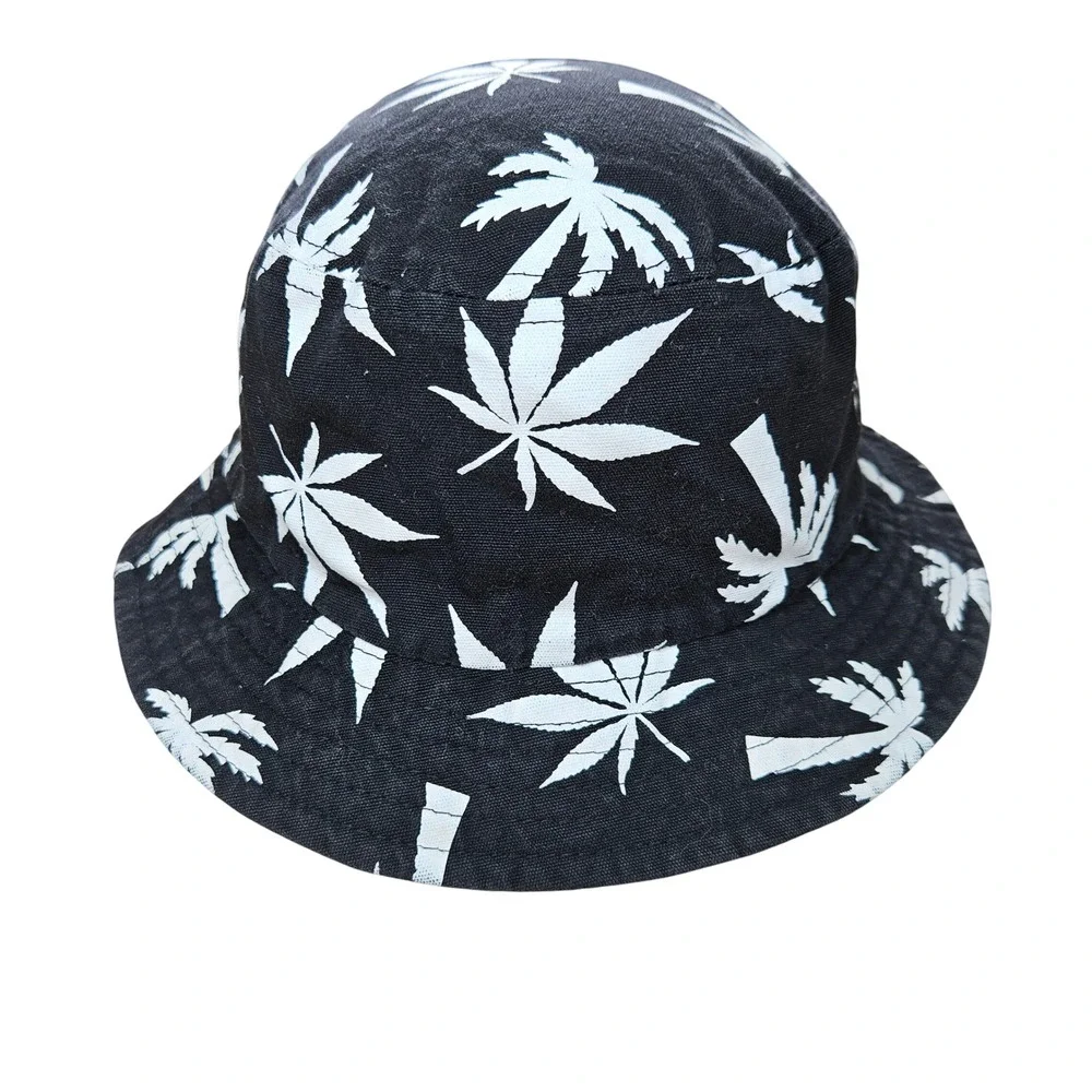 BLVD Supply Bucket Hat‎ Black White Leaf Print Cotton Unisex L/XL